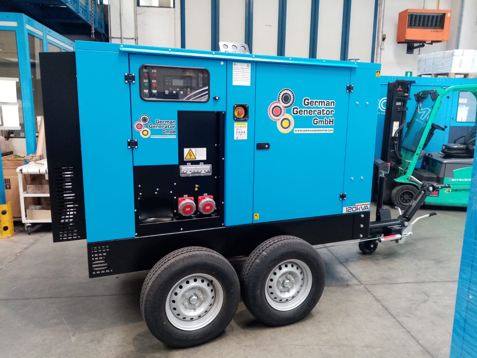 Trailer-mounted generator set 120 kVA with FPT-IVECO diesel engine, Stamford alternator, socket kit, 2300L tank and automatic fuel refill